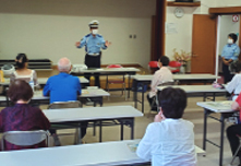 ���𗧂��u��