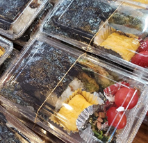 �ɂ��̎q�ǂ��H���@�앐�ɔV��