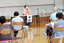 �n�[�g�t���V�l�}�i�Z���^�[�앐�ɔV���j