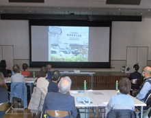 �l���[���O�b�Y�ƌ[���`���V�̑܋l�ߍ��