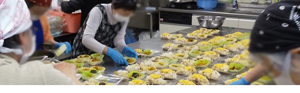 �ɂ��̎q�ǂ��H���@�앐�ɔV��