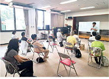 ���𗧂��u��